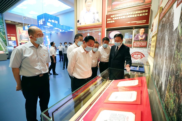 郝鹏、、、国资、、、央企、、、国资委、、、书记、、、主任、、、国企、、、企业刷新