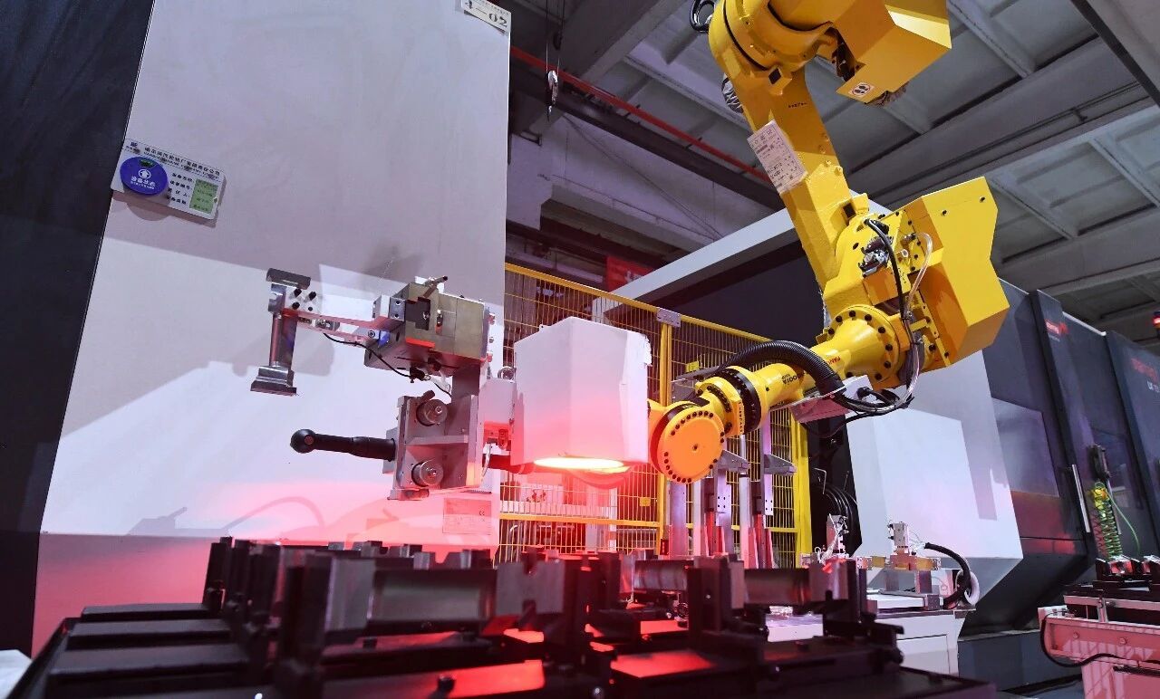 E36CF35CBE999C1F8694F28D547_2B7F2CBD_25562